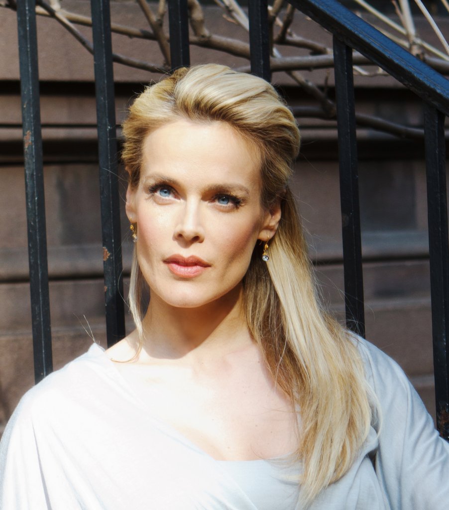 Heidi Albertsen — Beauty portfolio photograph 47